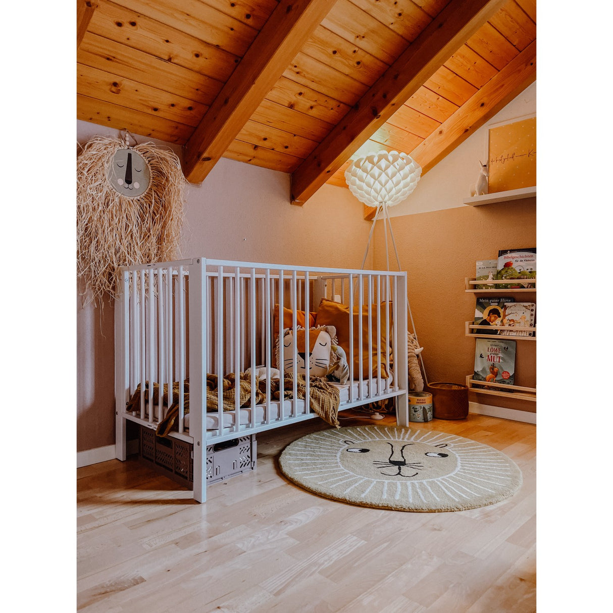 tiSsi® White Laquer Jori Sammenklappelig Seng Massiv Bøk