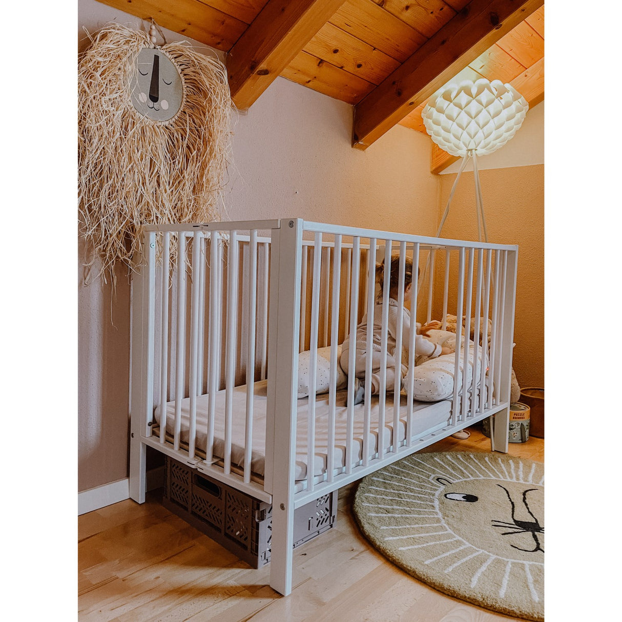 tiSsi® White Laquer Jori Sammenklappelig Seng Massiv Bøk