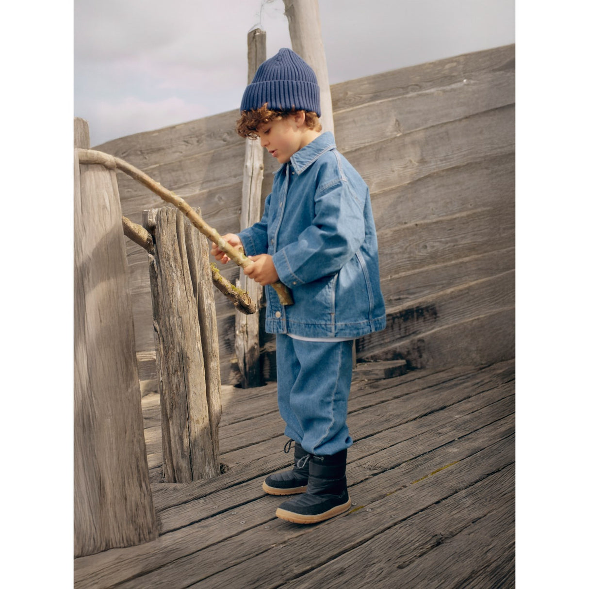 Angulus Svart/Svart Lett og fleksibel TEX vinterstøvel i nylon