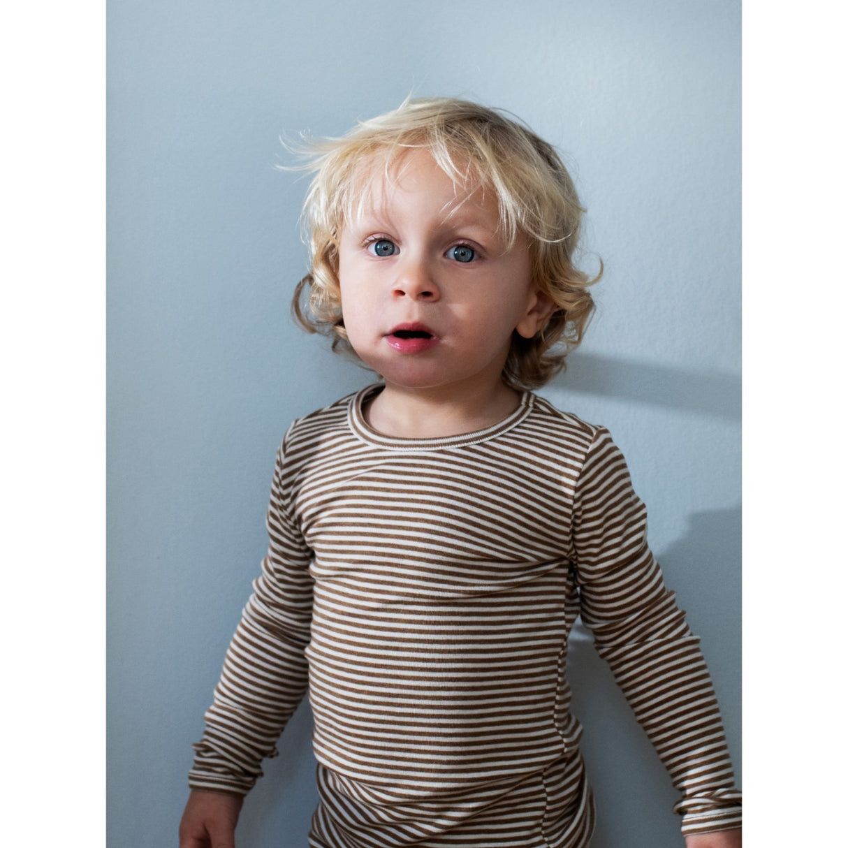 Serendipity Almond/Offwhite Slim Bluse Stripe