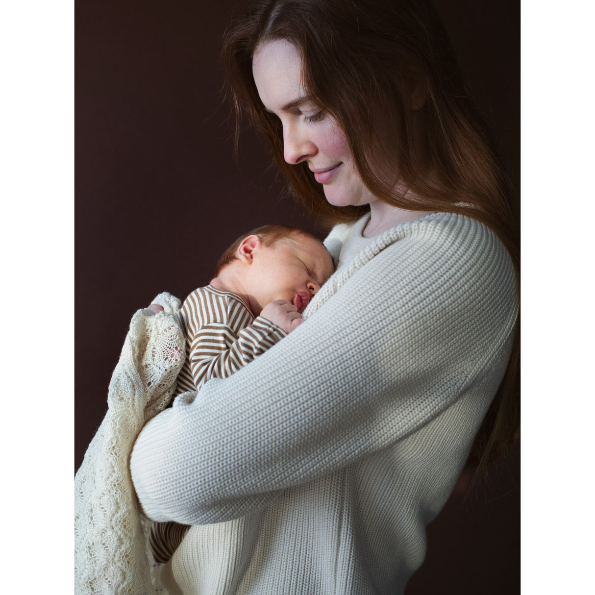 Serendipity Almond/Offwhite Newborn Drakt