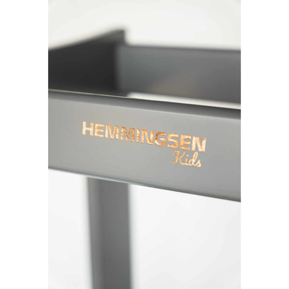 HEMMINGSEN Kids Maya Læringstårn Grå
