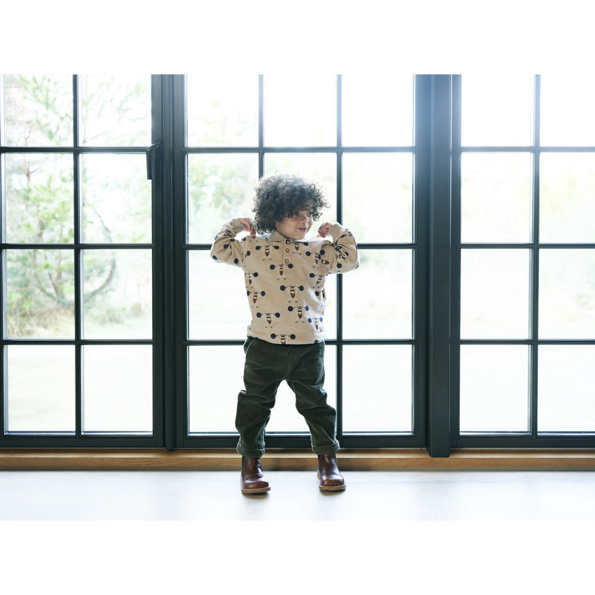 Hust & Claire Biscuit Sune Strongman