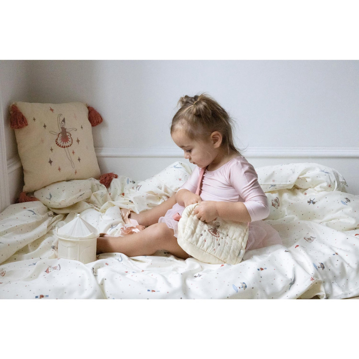 Cam Cam Copenhagen Ballerina Broderet Pude