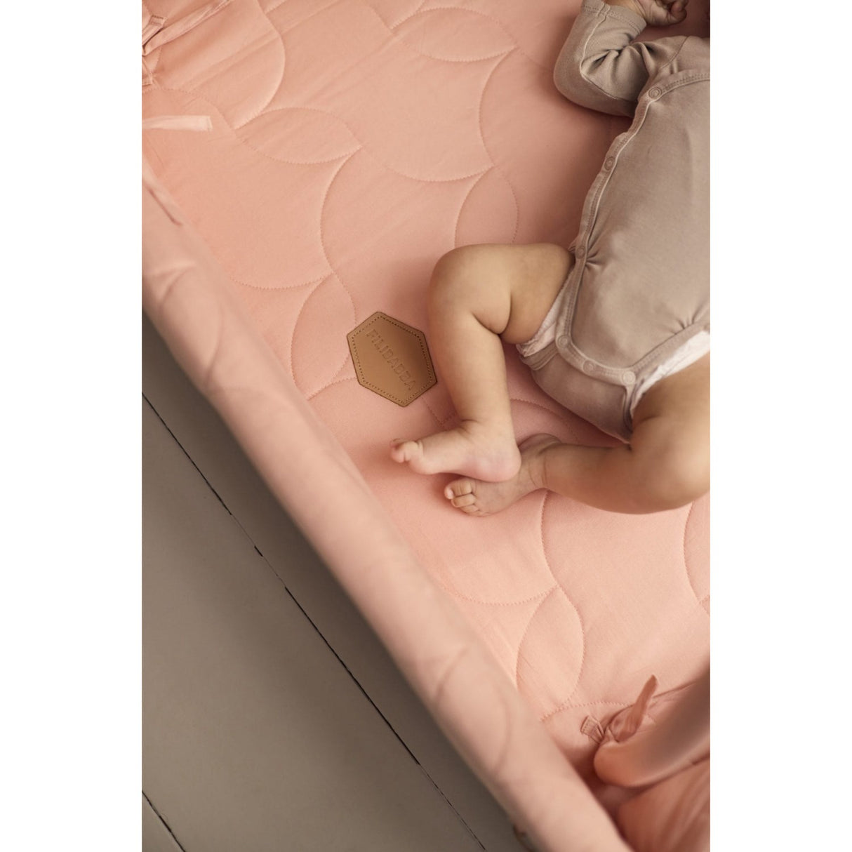 FILIBABBA Misty Rose Activity Nest Soft Quilt