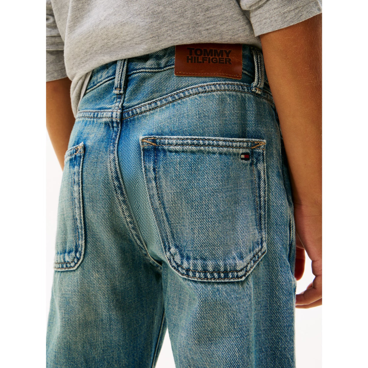 Tommy Hilfiger Vintage Worn Modern Straight Vintage Denim Jeans