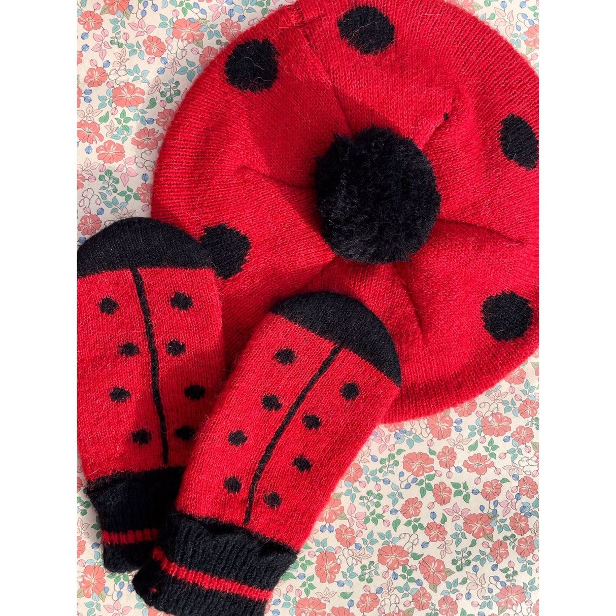 Konges Sløjd Barbados Cherry Ladybug Votter