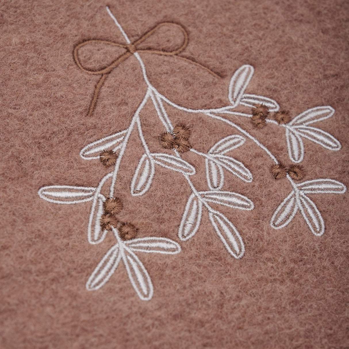 Huttelihut Burlwood Elefantlue Emb. Ull