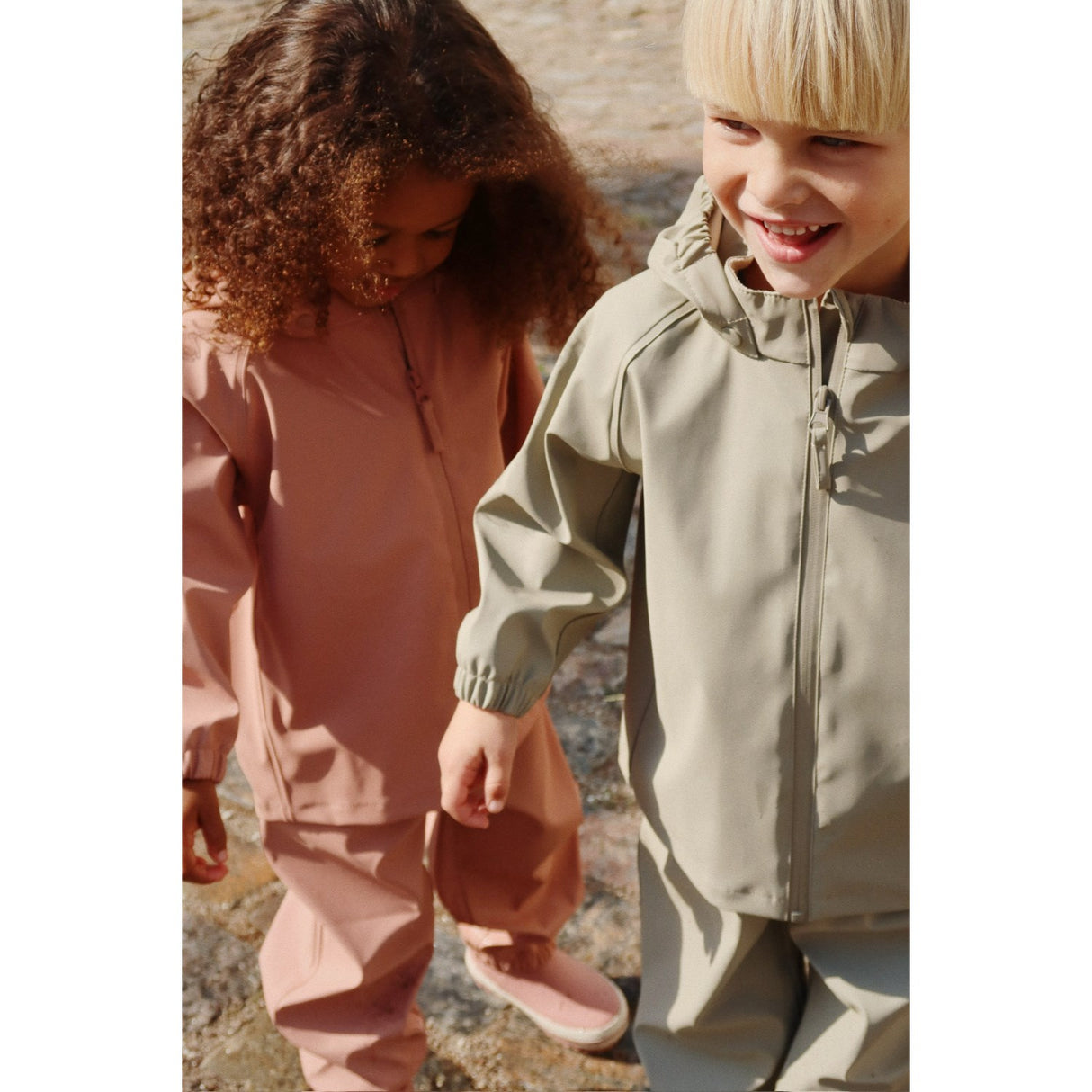 Konges Sløjd Cameo Brown Plainy Rain Sett