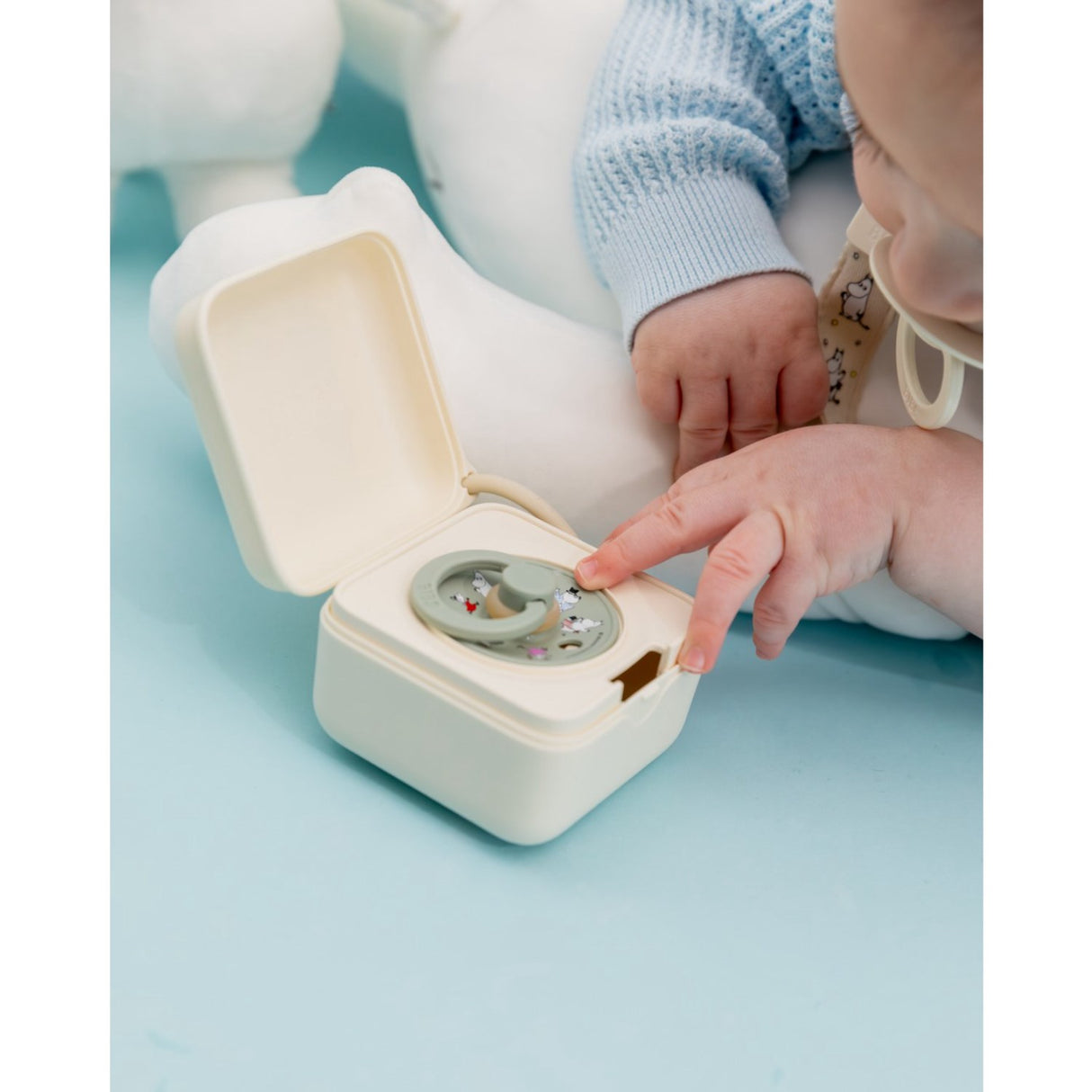 Bibs X Moomin Ivory Smokk Clip Loop