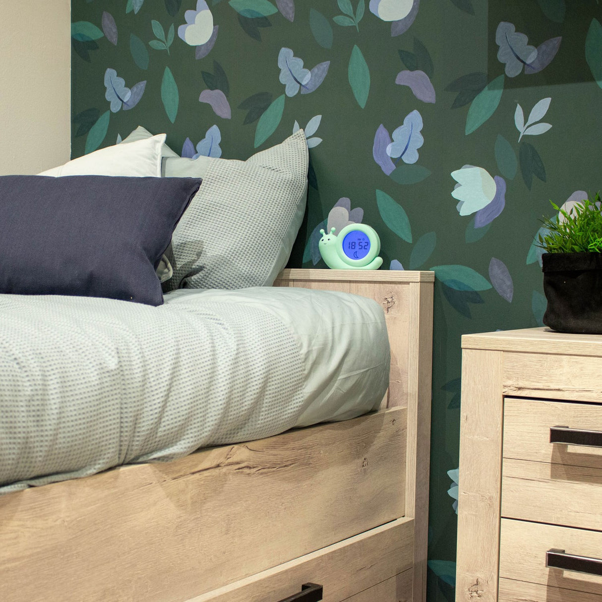 Alecto Green Sleep Trainer Night Light Og Alarm Clock