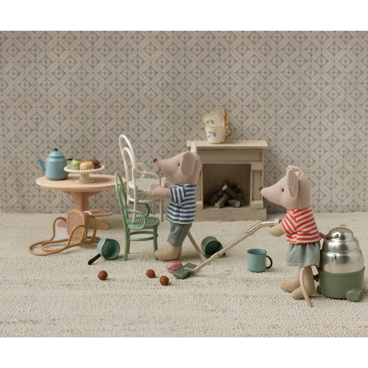 Maileg Vintagestol, Mus, Råhvid