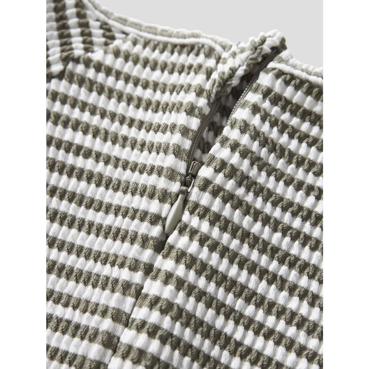 Lil'Atelier Overland Trek Nmmfredo Fin Ls Uv Topp Lil