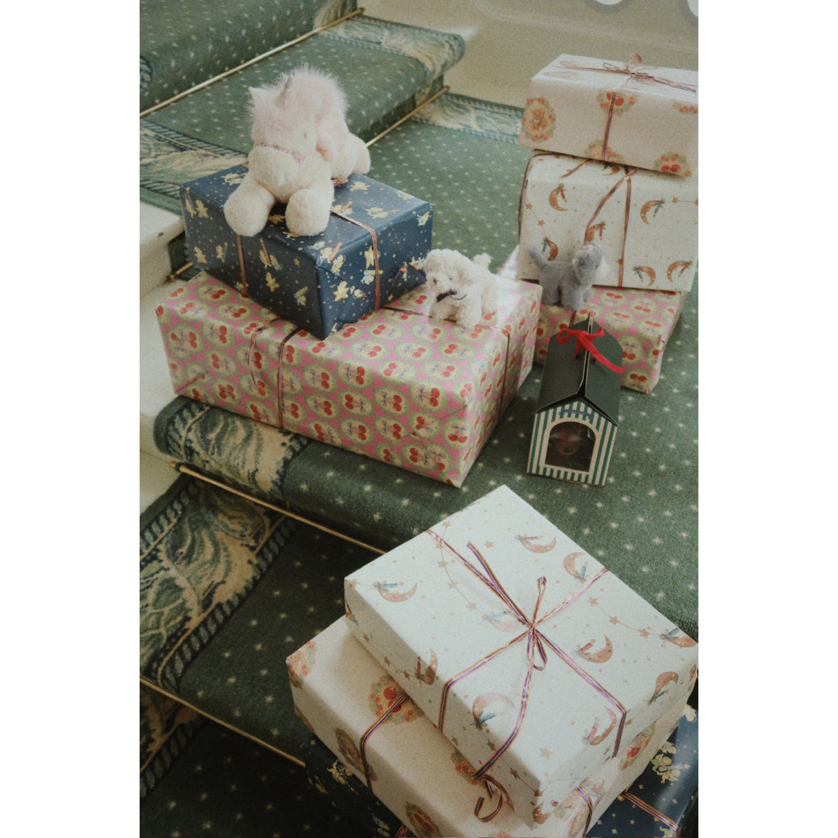 Konges Sløjd Lucia Wrapping Paper Fsc