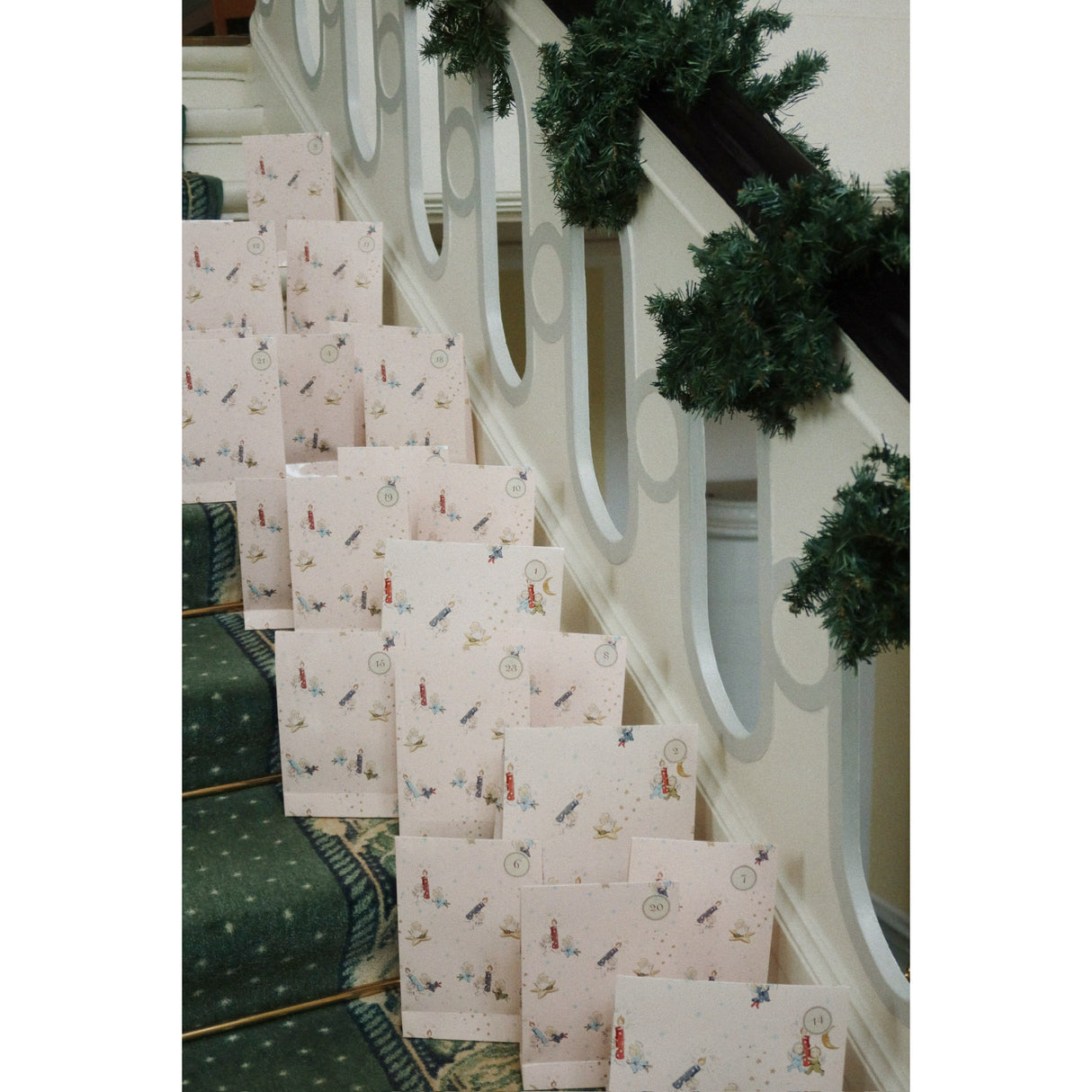 Konges Sløjd Beige Christmas Calendar Med 24 Gifts