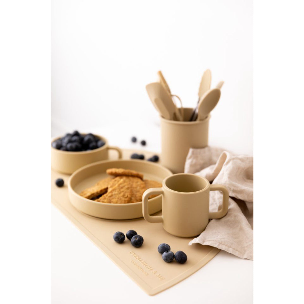 Everleigh & Me Clay Spisestue Sett