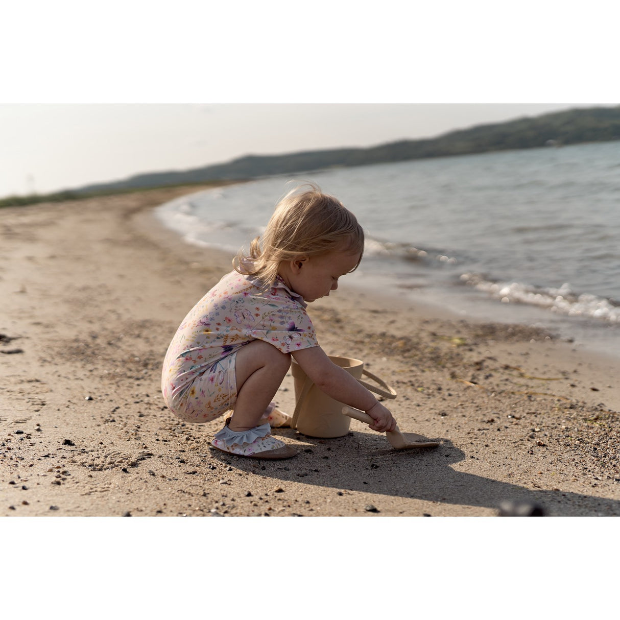 Mikk-Line Butterfly AOP Swim Drakt Uv Frill AOP