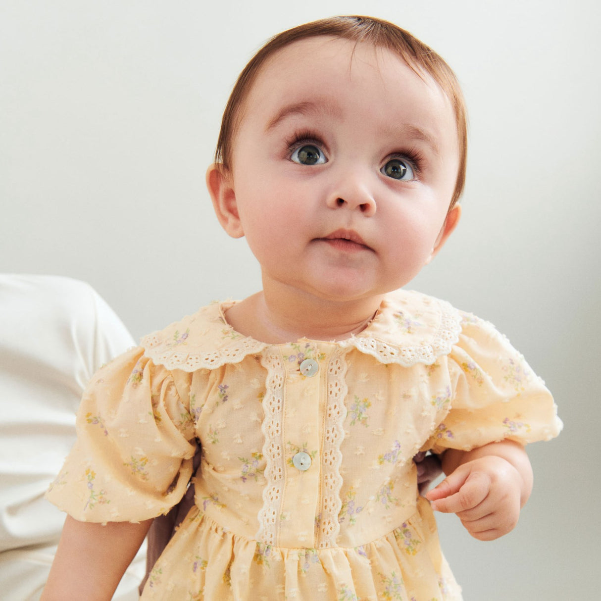 Wheat Barely Apricot Flowers Kjole S/S Adele