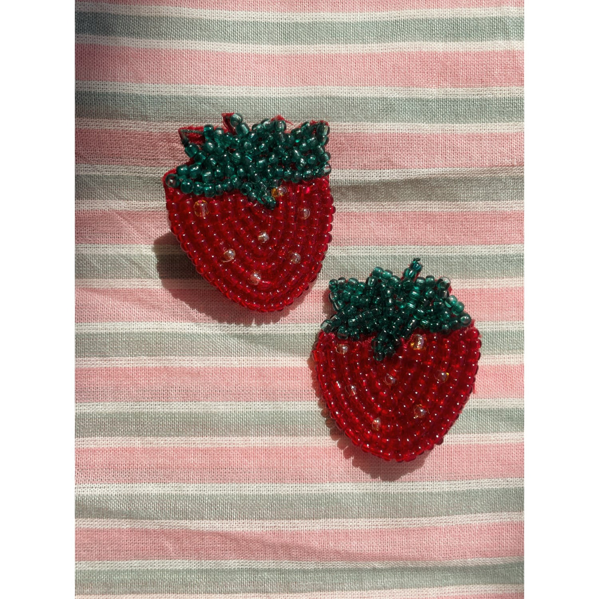 Konges Sløjd Strawberry 2 Pakke Strawberry Beaded Hair Clip