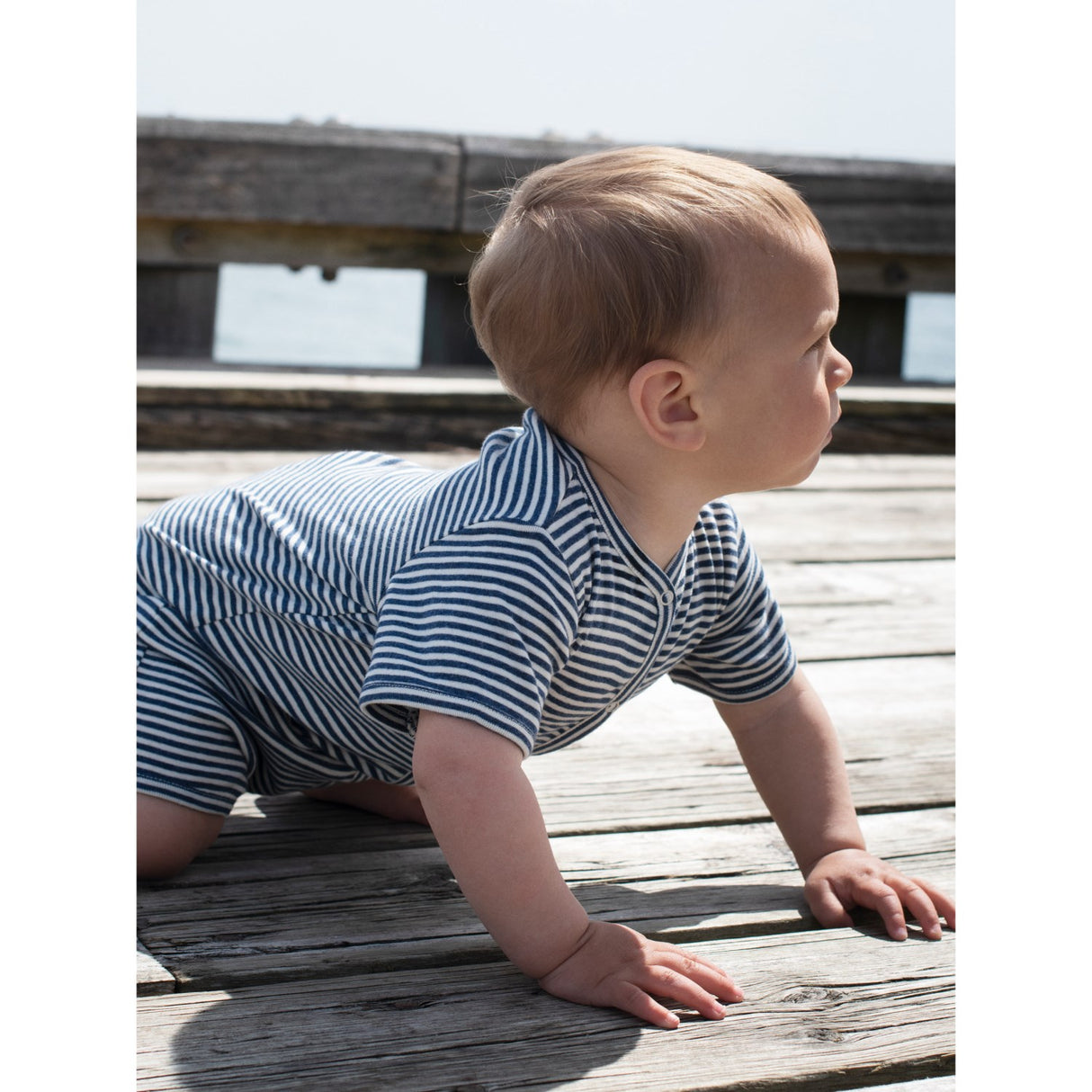 Serendipity Navy/Offwhite Baby Kort Drakt Stripe