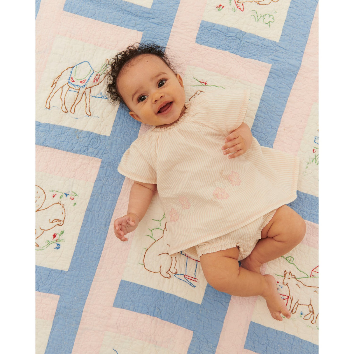 COPENHAGEN COLORS Dusty Rose W Cream Stripe W. Flower Seersucker Baby-Set W. Embroidery