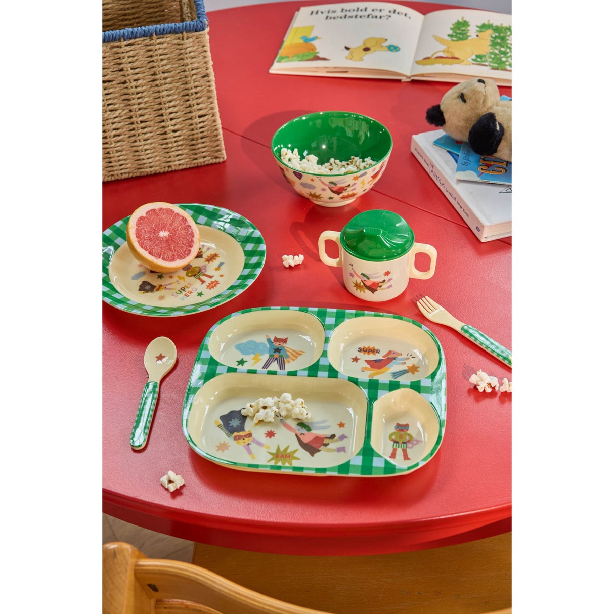 Rice Melamin Skål Med Hero Print - Medium - Green - 700 Ml