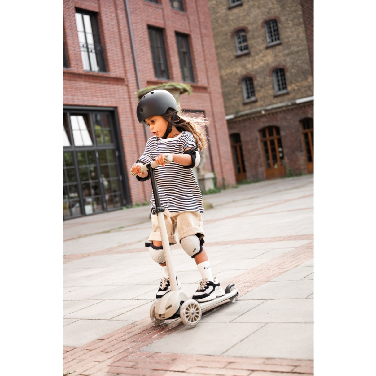 Scoot and Ride Ash Highwaykick 3S