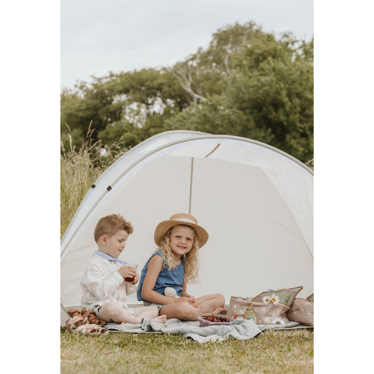 Vanilla COPENHAGEN Oyster Grey Pop-Up Telt Family