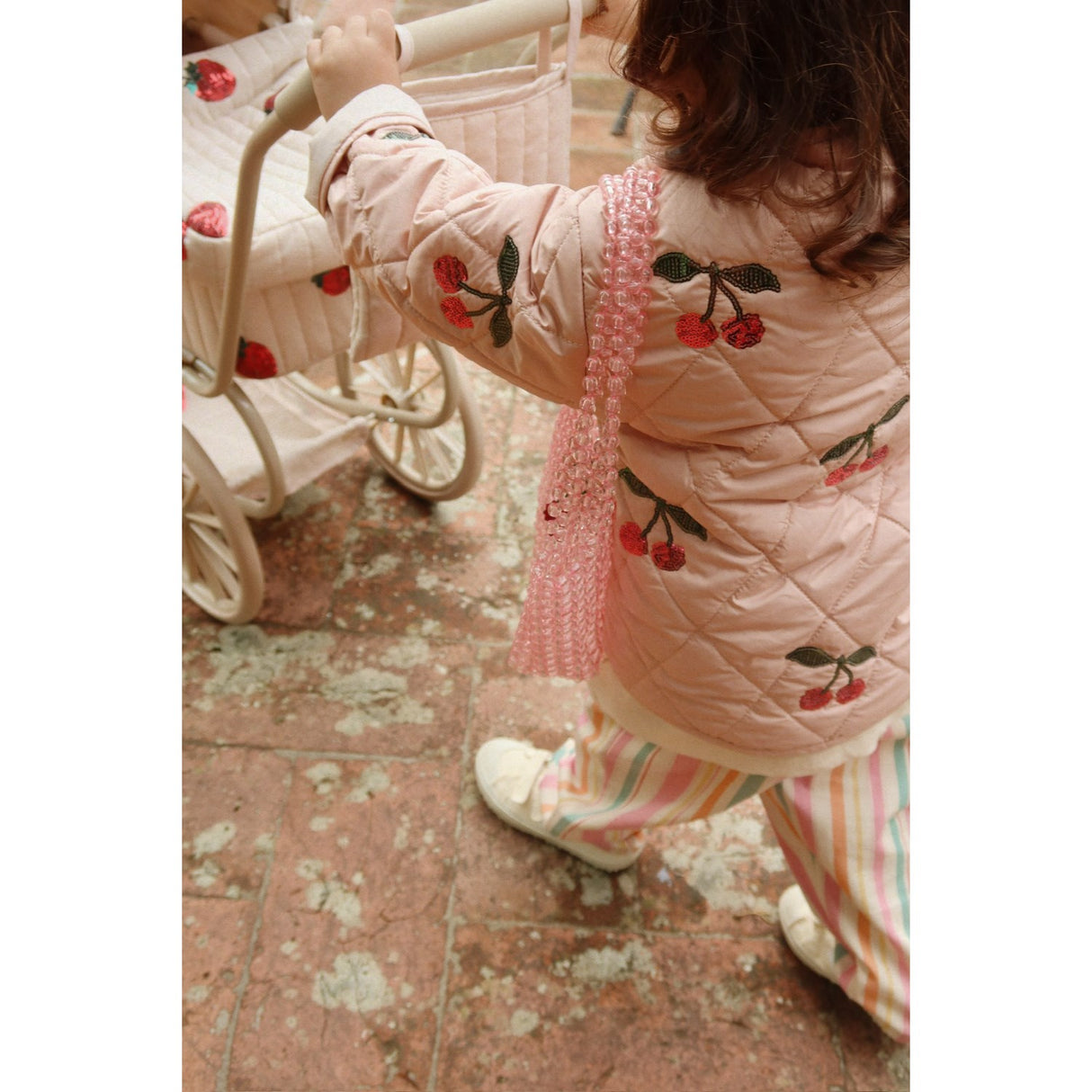 Konges Sløjd Strawberry Minnie Tyll Dukke Klapvogn