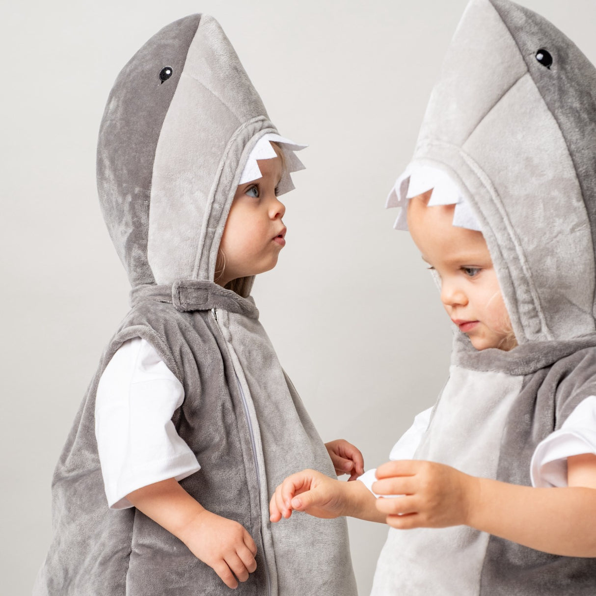 That's Mine Silver Grey Hank Shark Drakt