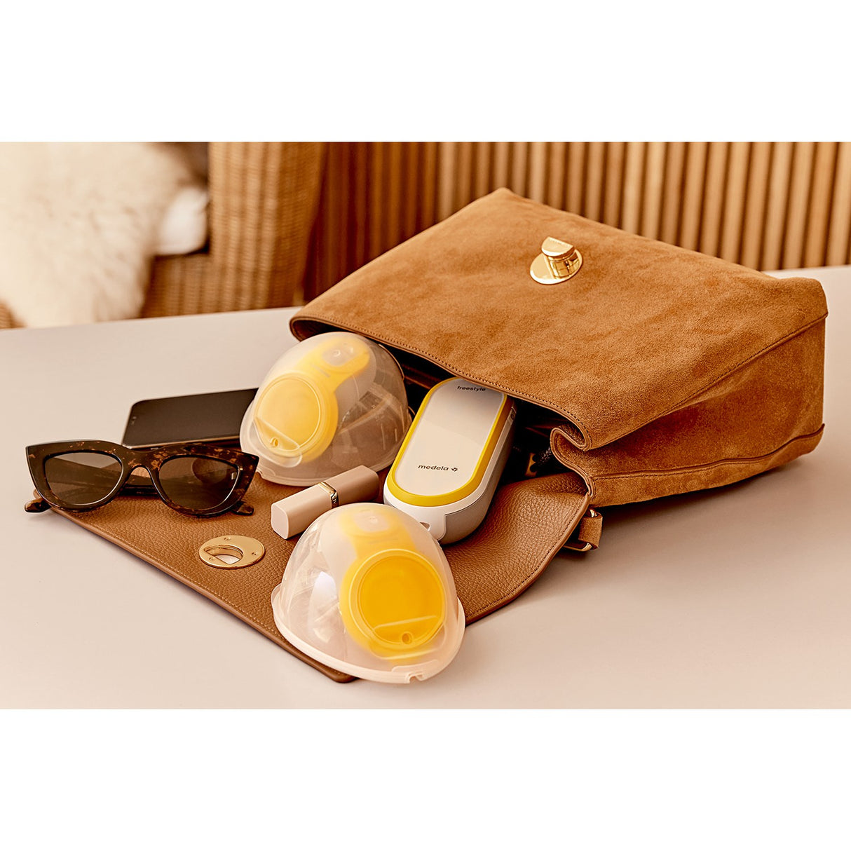 medela Freestyle Hands-Free Dobbel Elektrisk Brystpumpe