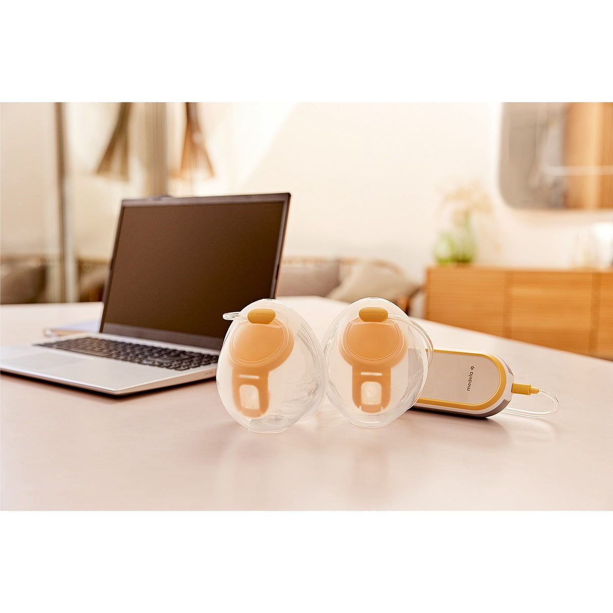 medela Freestyle Hands-Free Dobbel Elektrisk Brystpumpe