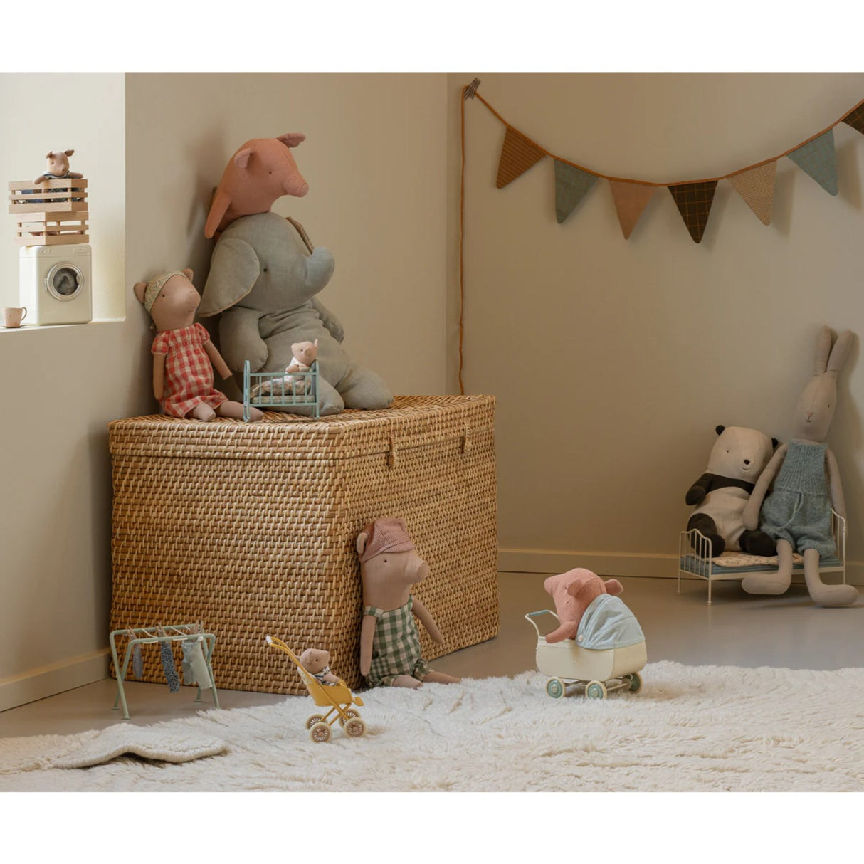 Maileg-gris i trekasse, baby - gutt