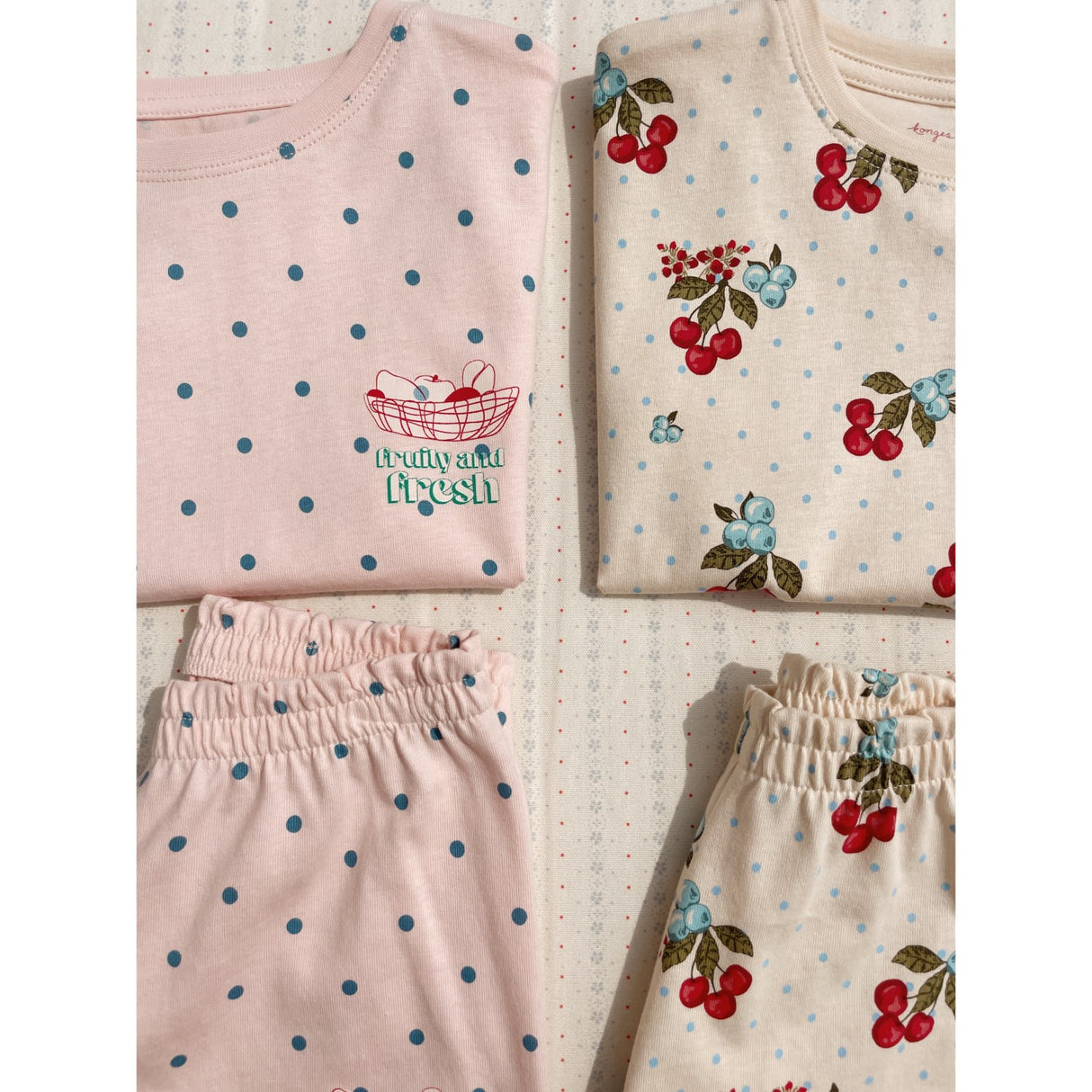Konges Sløjd Rosewater Dot Lin Tee Sett Gots