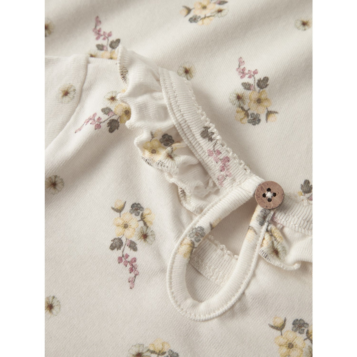 Lil'Atelier Coconut Milk Flower Nmfgayo Ser Ss Slim Topp Lil