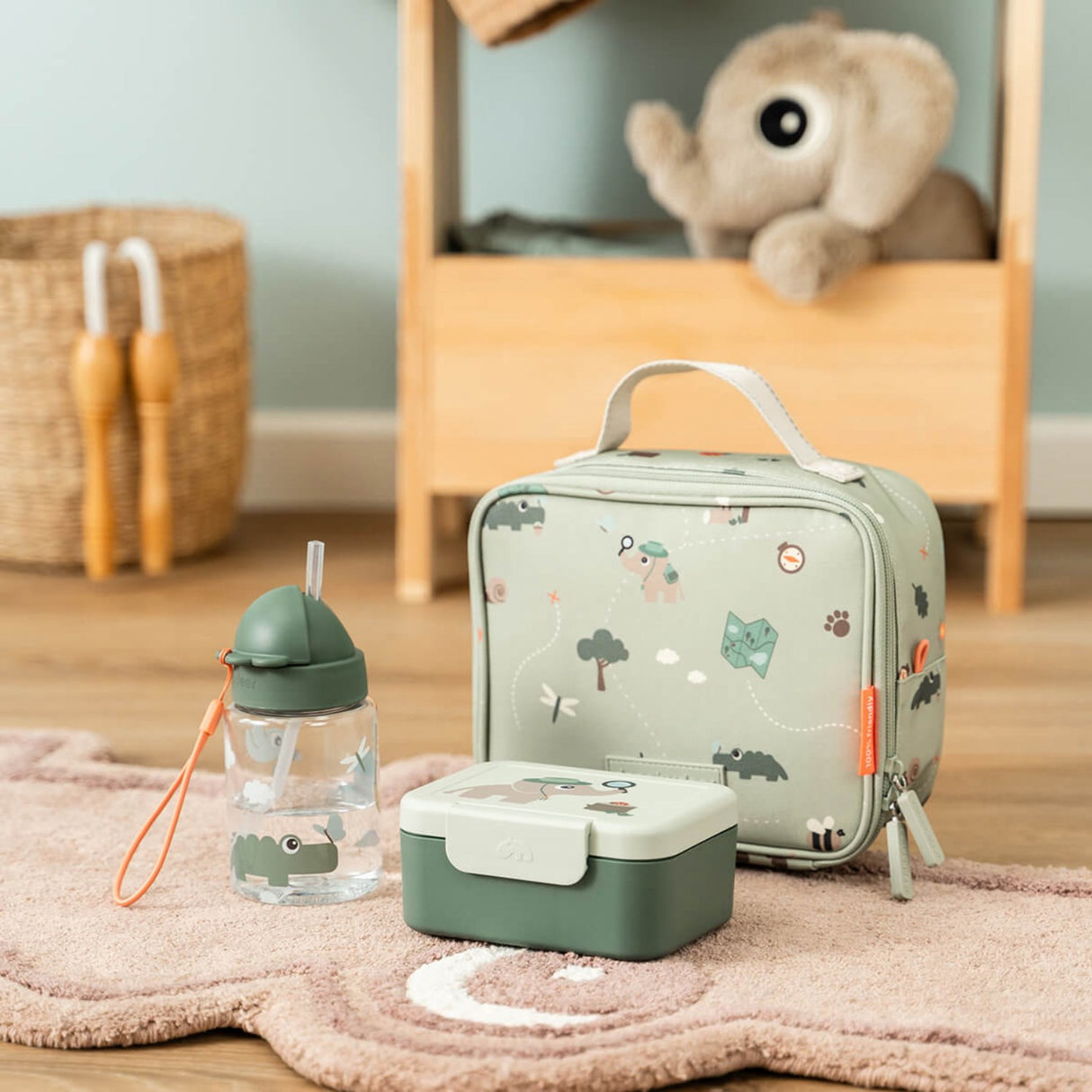 DonebyDeer Green Tiny Trails Tiny Lunch Eske Med Snack Picks