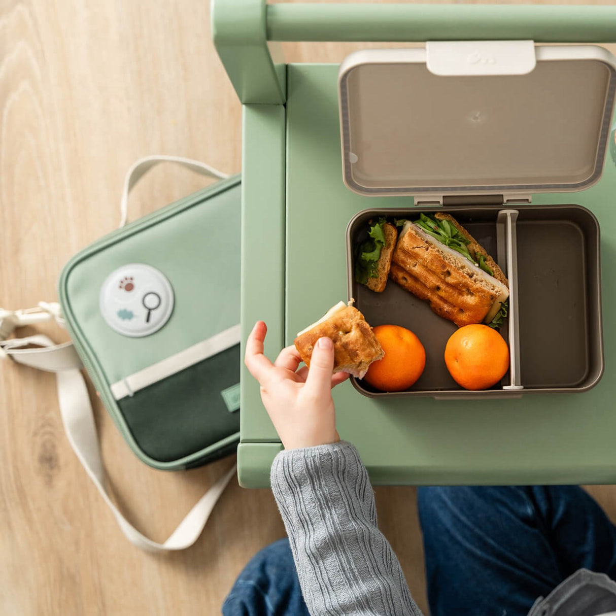 DonebyDeer Green Tiny Trails Insulated Lunch Veske