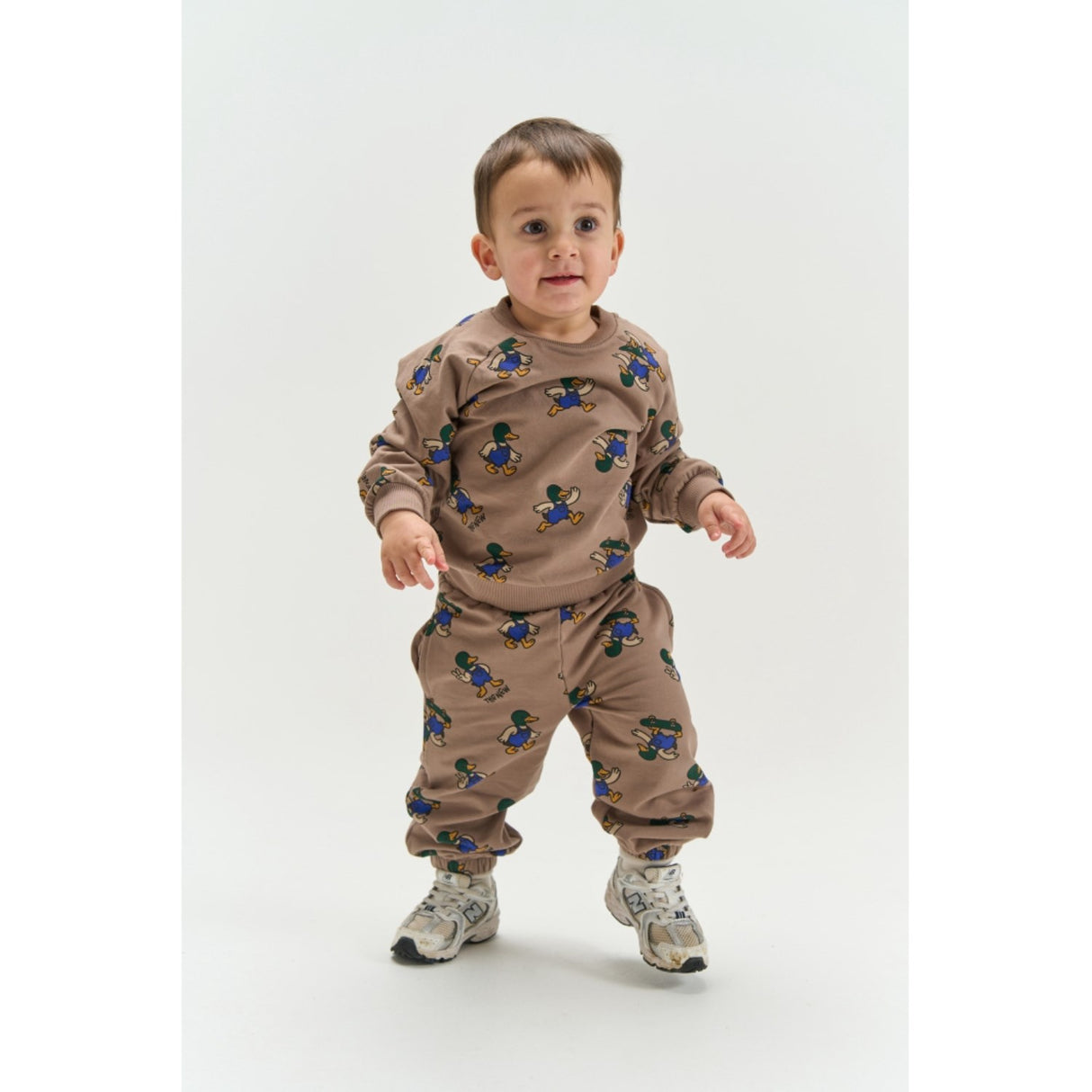 THE NEW Siblings Taupe Gray AOP Tn Tnstvhil Sweatpants