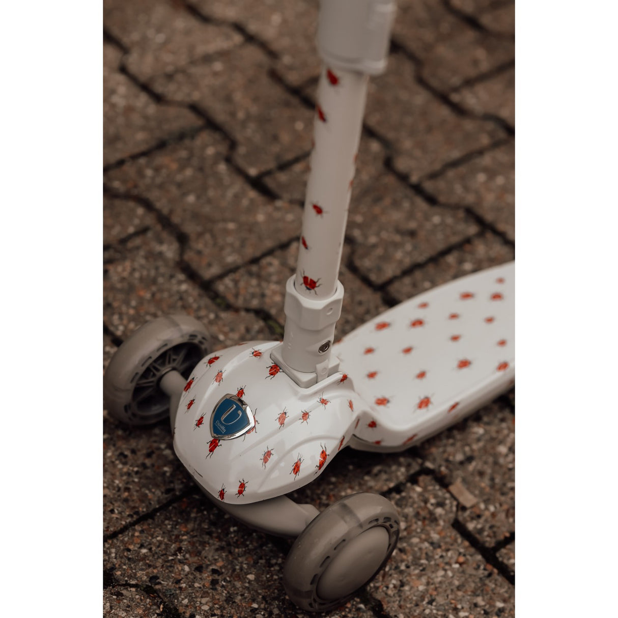 Vanilla COPENHAGEN Milk Mini Scooter Ladybug