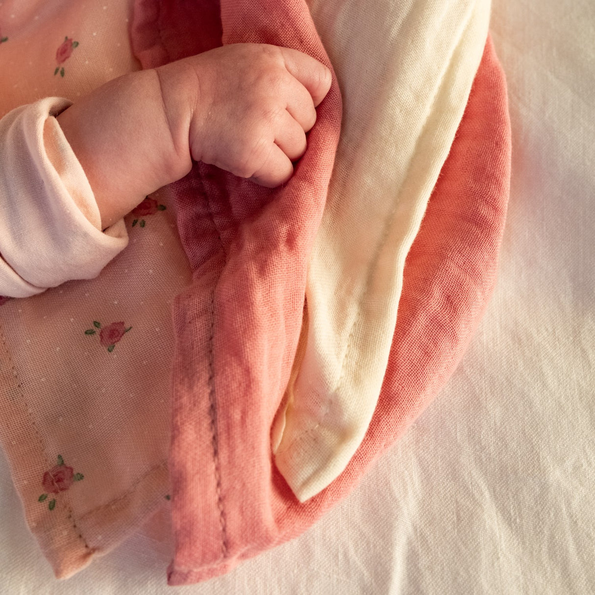 That's Mine Tiny Roses Bora Muslin Cloth 3-Pakning