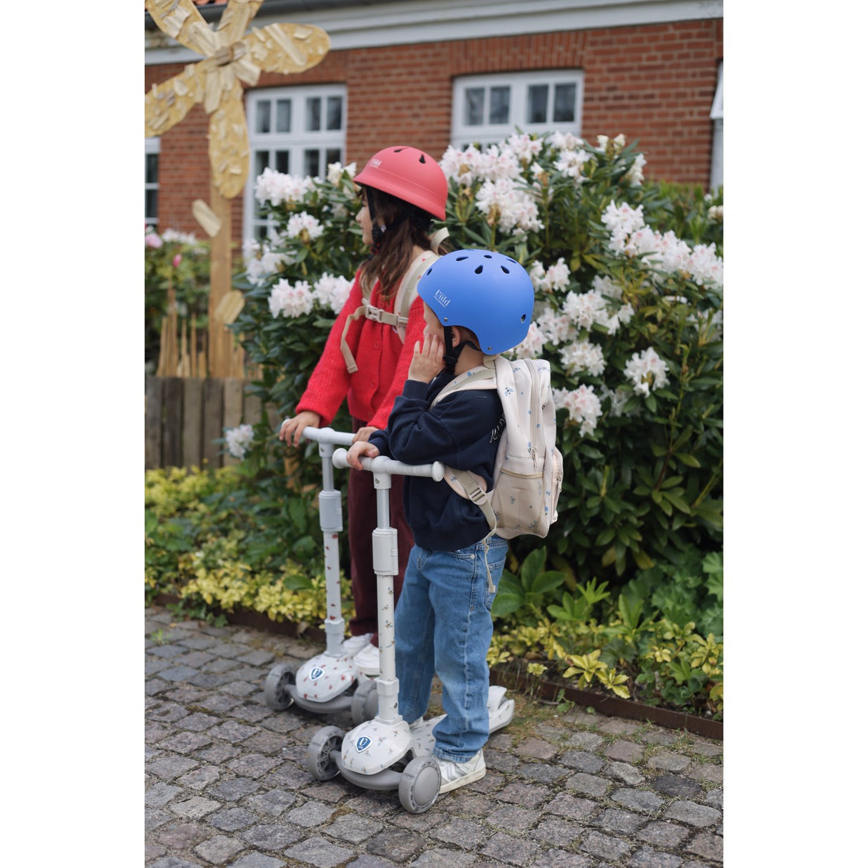 Vanilla COPENHAGEN Beige Mini Scooter Honeybee