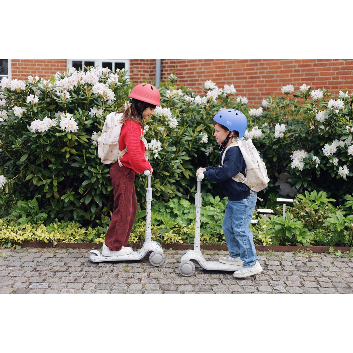 Vanilla COPENHAGEN Beige Mini Scooter Honeybee