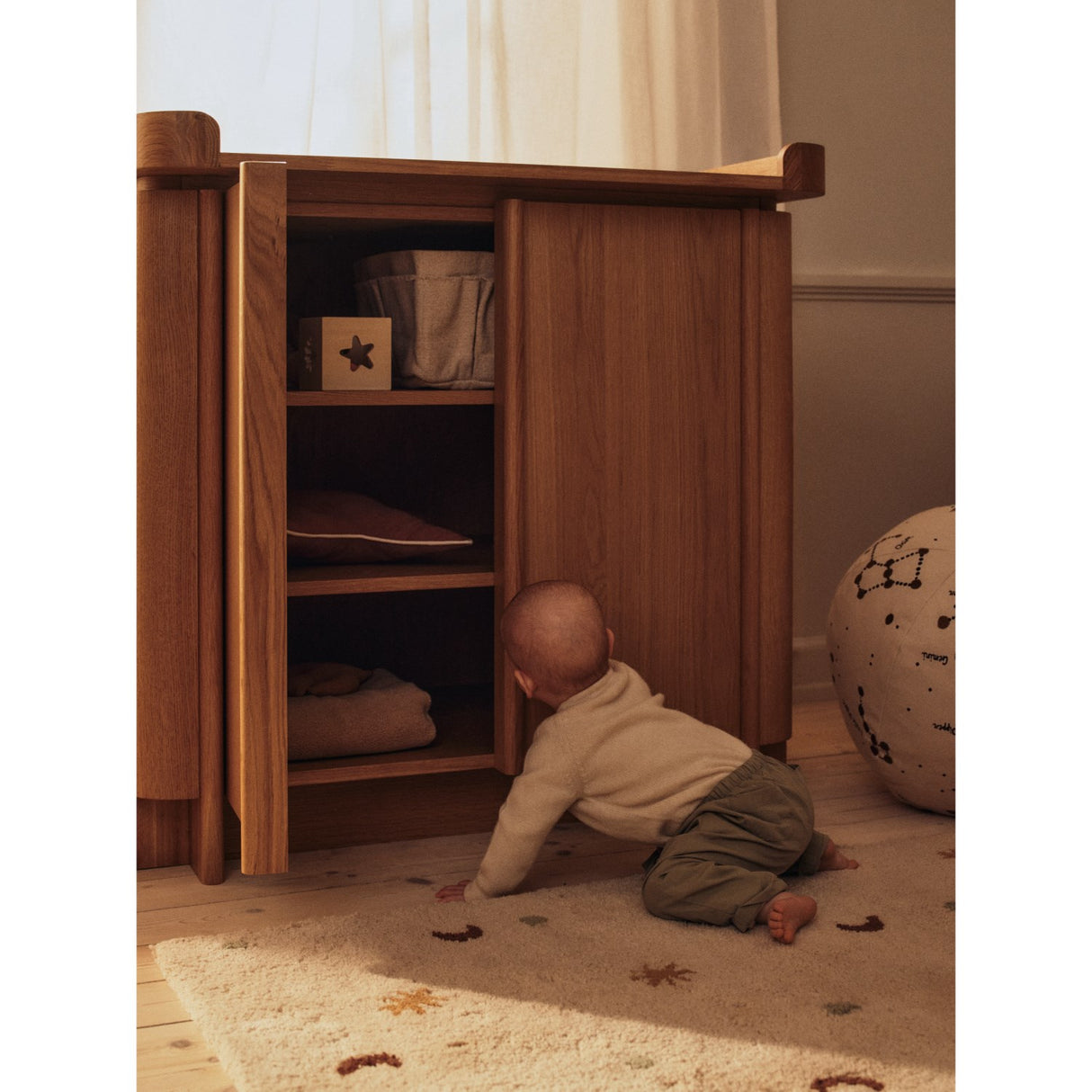 Ferm Living Natural Oak Tilu Kommode