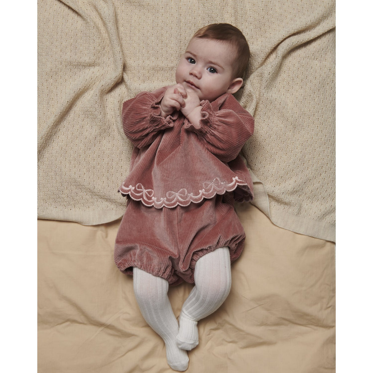 COPENHAGEN COLORS Winter Rose Corduroy Baby Sett M/ Emb.