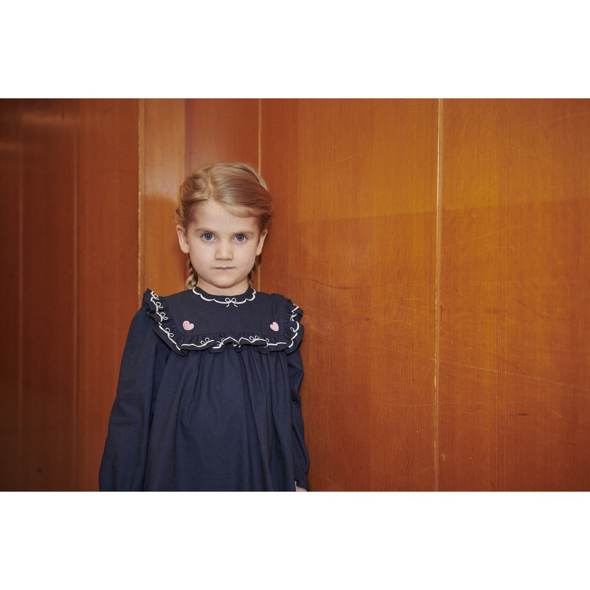 COPENHAGEN COLORS Navy Comb. Kjole M/ Frill & Embroidery
