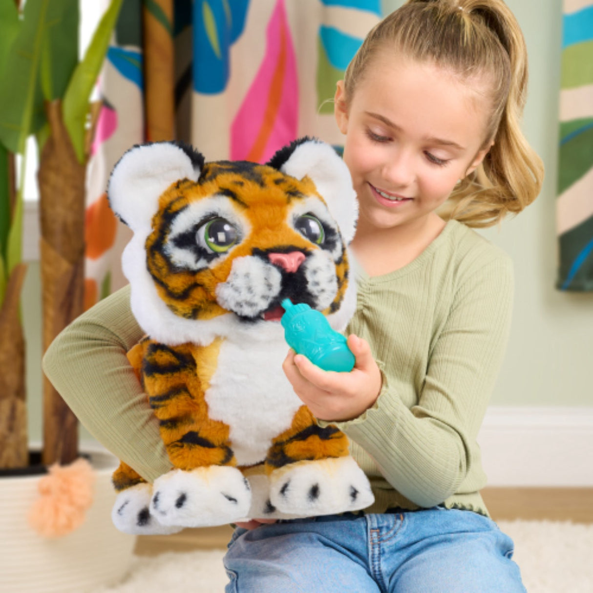 FurReal Gabby The Grow & Roar Tiger