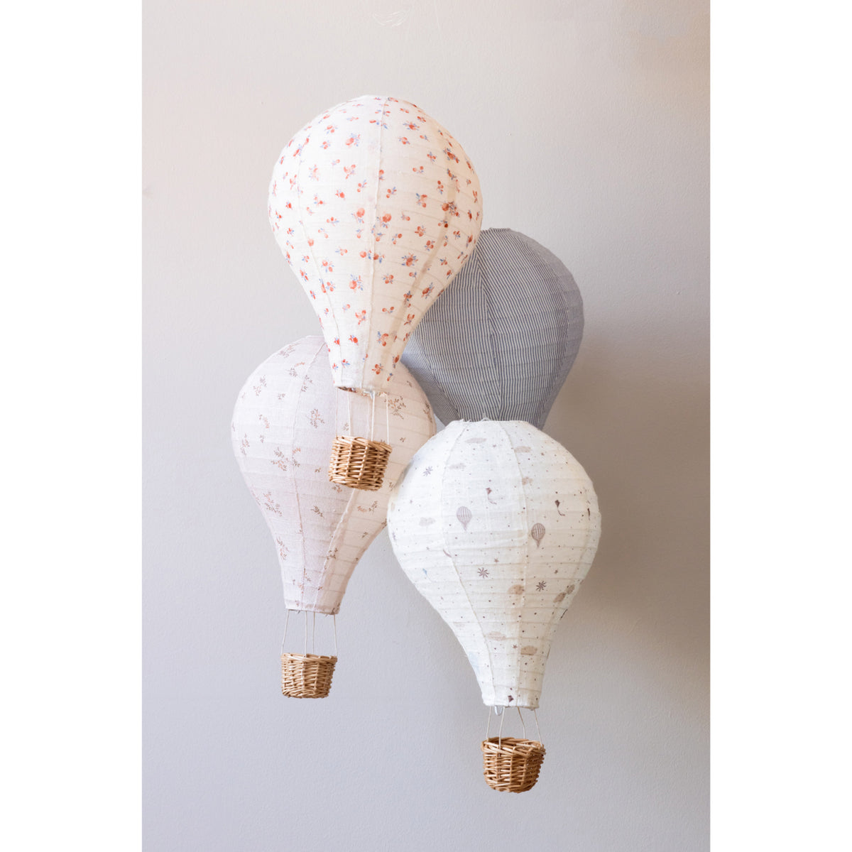 Cam Cam Copenhagen Classic Stripes Blue Lampe Shade Hot Air Balloon