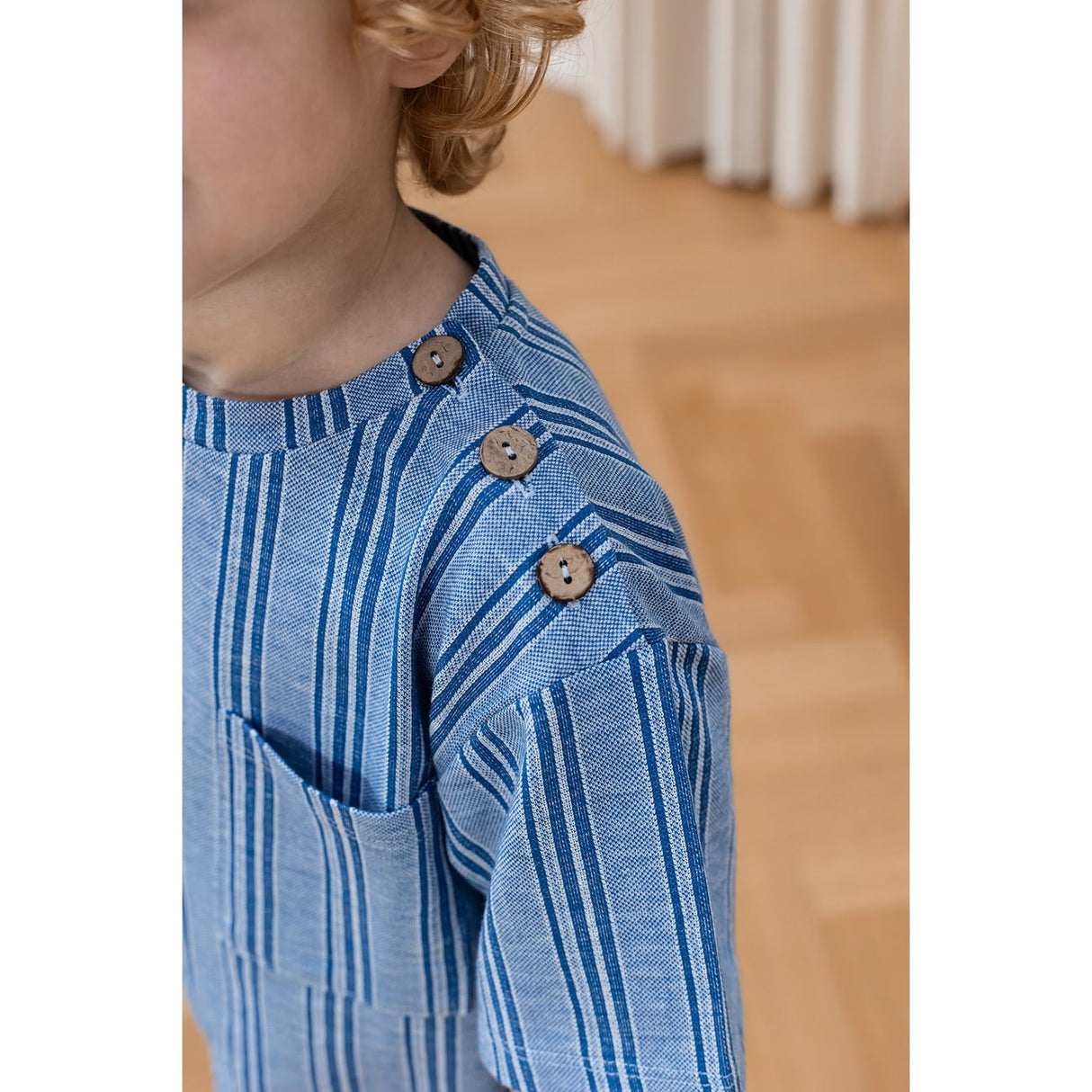 Fliink Cloud Dancer Mazerine Blue Stripe Miro T-skjorte