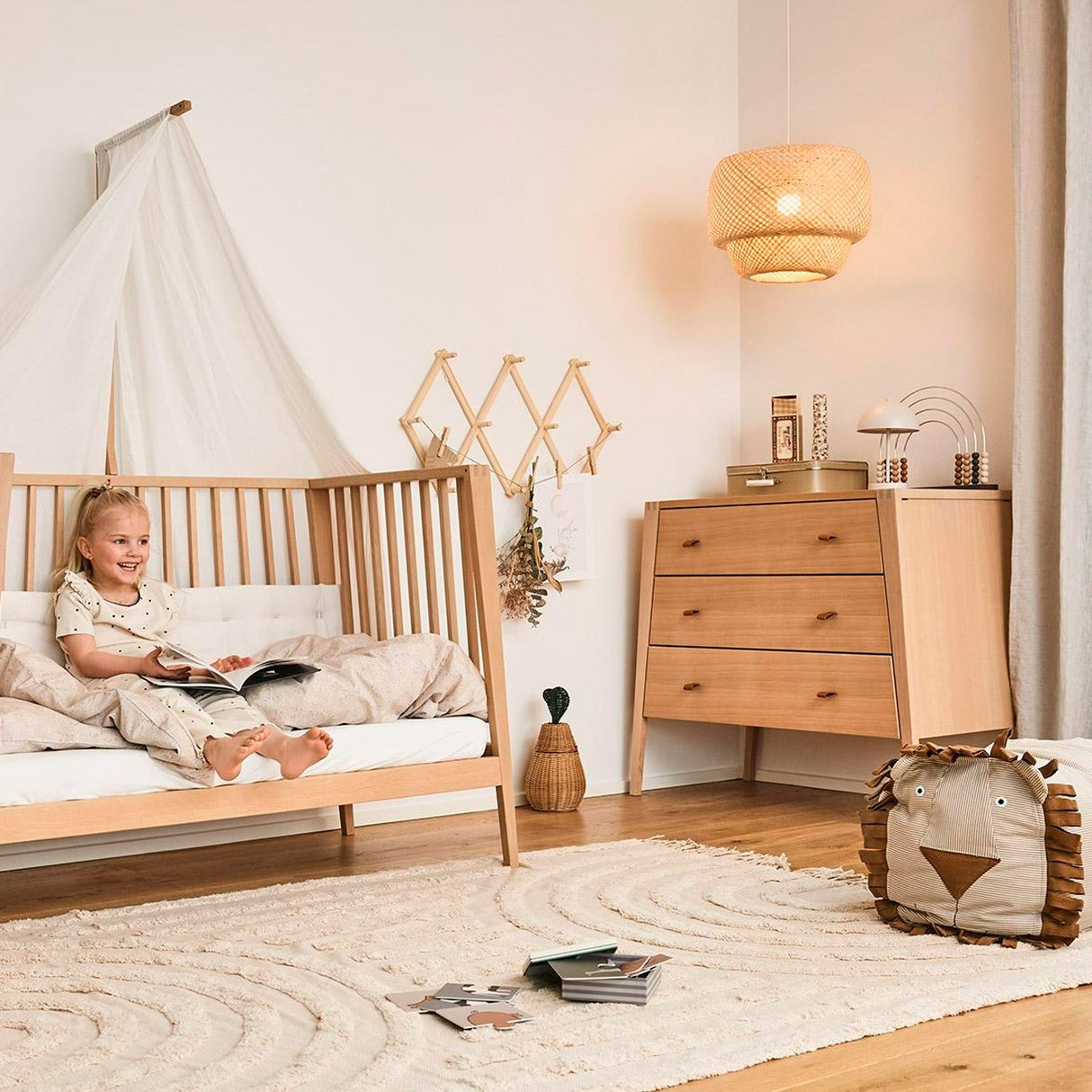 Leander Linea™ kommode eik