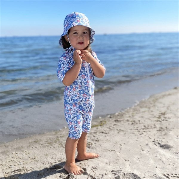 Petit Crabe Betsy B Natsu Heldrakt Liberty© fabric